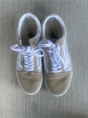 Vans Old Skool “Floral Line Art / Turtledove”